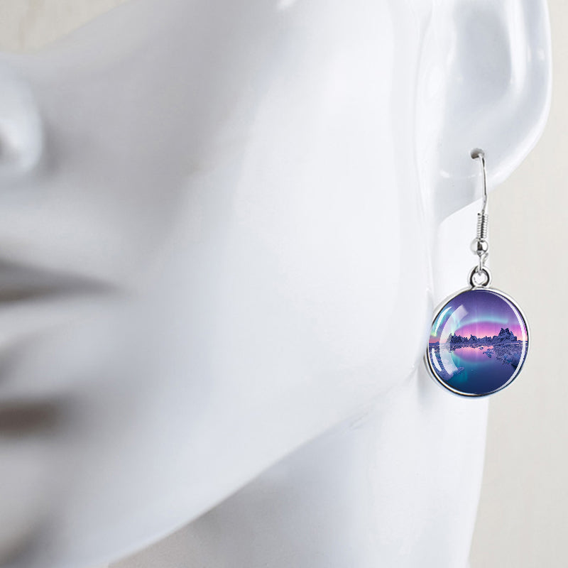 Gaismas Aurora Borealis Drop Auskari - Ziemeļblāzmas rotaslietas - Unikāli stikla Cabochon Dangle Auskari - Perfekta Aurora Lovers dāvana