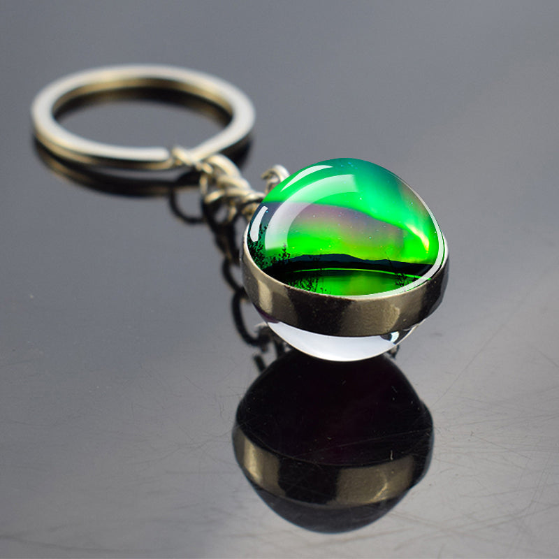 Porte-clés lumineux Aurora Borealis - Bijoux Northern Light - Porte-clés unique en boule de verre double face - Cadeau parfait pour les amoureux des aurores boréales