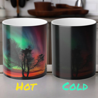 Enchanting Aurora Borealis karstumjutīga krūze - Northern Lights Magic Color Morphing krūze 11 unces - Heat Reactive Night Sky kafijas tase - lieliska dāvana dabas mīļotājiem