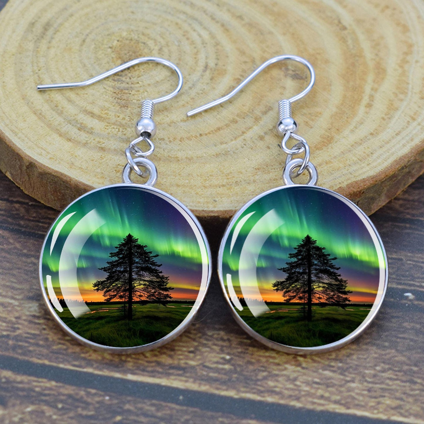 Orecchini pendenti luminosi Aurora Borealis - Gioielli dell'aurora boreale - Orecchini pendenti cabochon in vetro unici - Regalo perfetto per gli amanti dell'Aurora