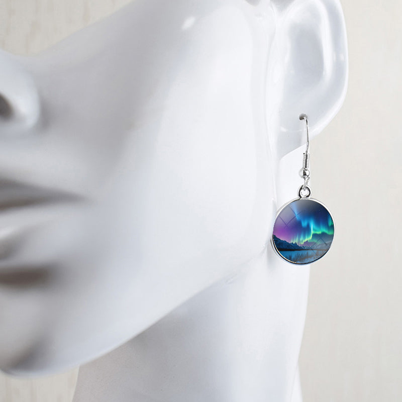 Pendientes colgantes luminosos de aurora boreal - Joyería de aurora boreal - Pendientes colgantes de cabujón de vidrio únicos - Regalo perfecto para los amantes de la aurora