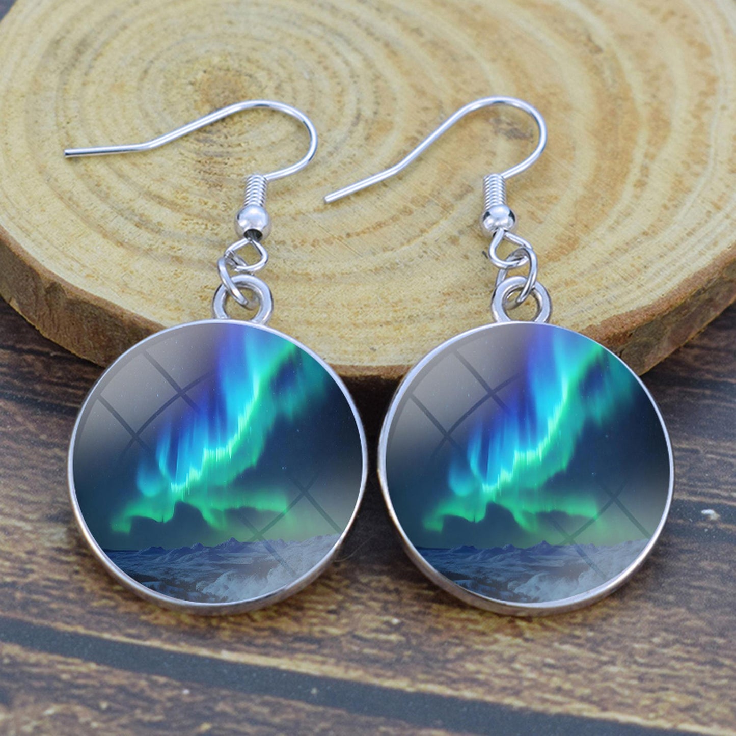 Orecchini pendenti luminosi Aurora Borealis - Gioielli dell'aurora boreale - Orecchini pendenti cabochon in vetro unici - Regalo perfetto per gli amanti dell'Aurora