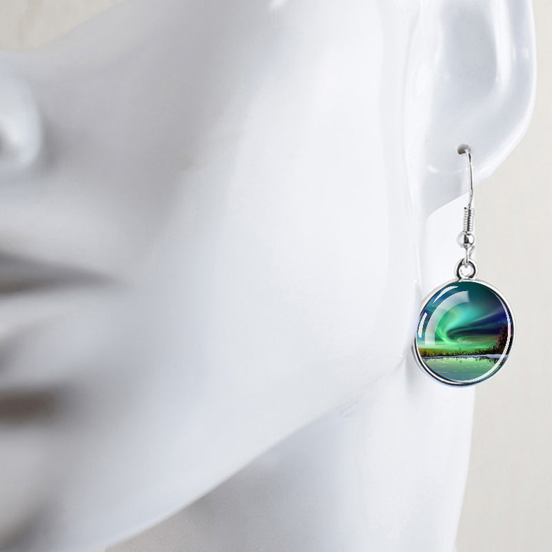 Valoisat Aurora Borealis Drop Korvakorut - Revontulet Korut - Ainutlaatuiset Lasiset Cabochon Dangle Korvakorut - Täydellinen Aurora Lovers -lahja