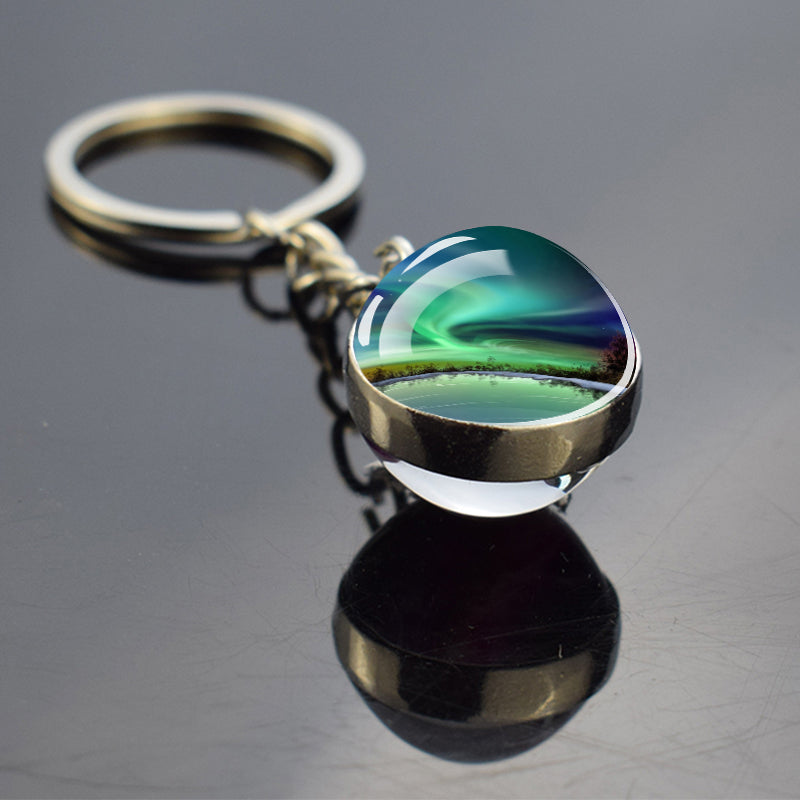 Porte-clés lumineux Aurora Borealis - Bijoux Northern Light - Porte-clés unique en boule de verre double face - Cadeau parfait pour les amoureux des aurores boréales