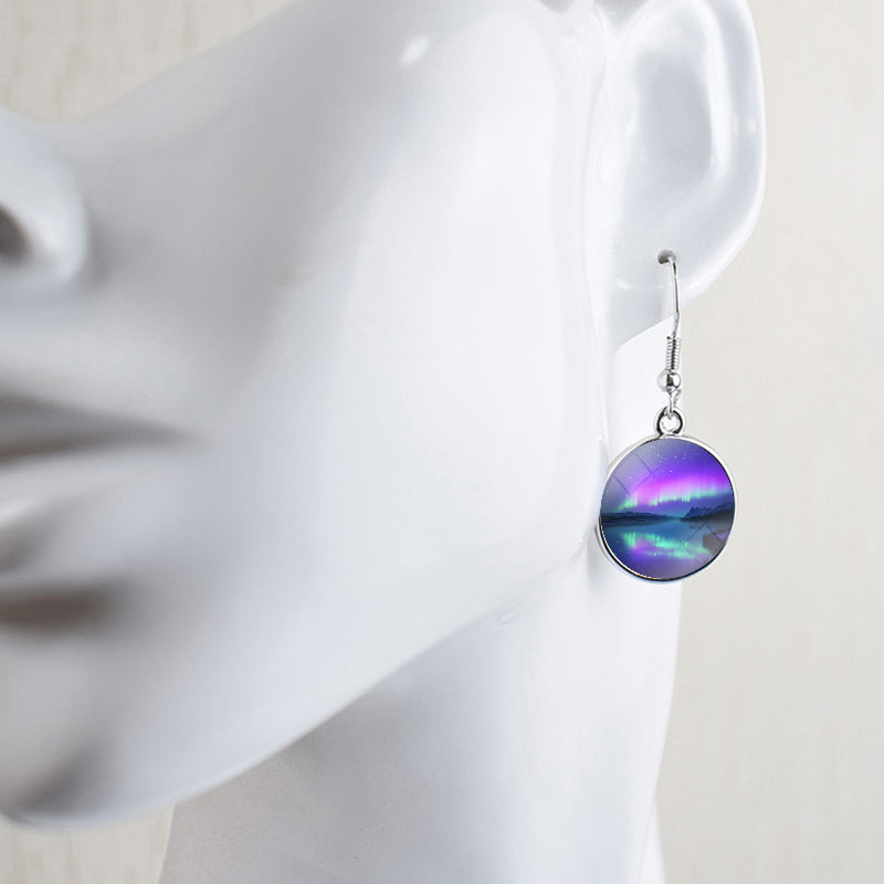 Gaismas Aurora Borealis Drop Auskari - Ziemeļblāzmas rotaslietas - Unikāli stikla Cabochon Dangle Auskari - Perfekta Aurora Lovers dāvana