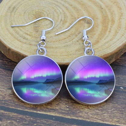 Gaismas Aurora Borealis Drop Auskari - Ziemeļblāzmas rotaslietas - Unikāli stikla Cabochon Dangle Auskari - Perfekta Aurora Lovers dāvana