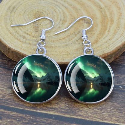 Pendientes colgantes luminosos de aurora boreal - Joyería de aurora boreal - Pendientes colgantes de cabujón de vidrio únicos - Regalo perfecto para los amantes de la aurora