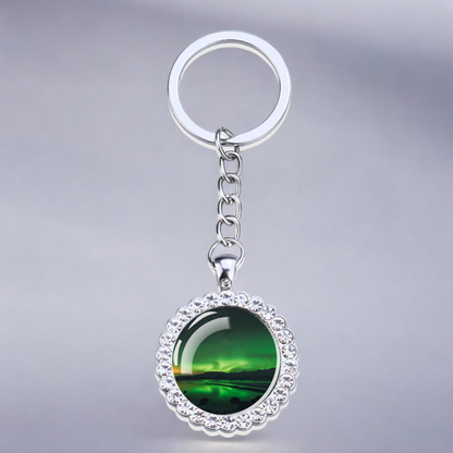 Porte-clés lumineux en argent Aurora Borealis - Bijoux Northern Light - Porte-clés en verre strass - Cadeau parfait pour les amoureux des aurores boréales