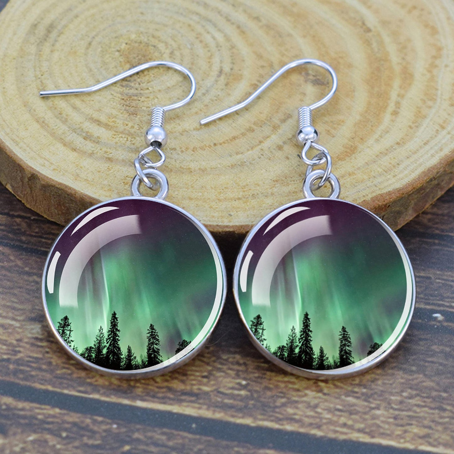 Orecchini pendenti luminosi Aurora Borealis - Gioielli dell'aurora boreale - Orecchini pendenti cabochon in vetro unici - Regalo perfetto per gli amanti dell'Aurora