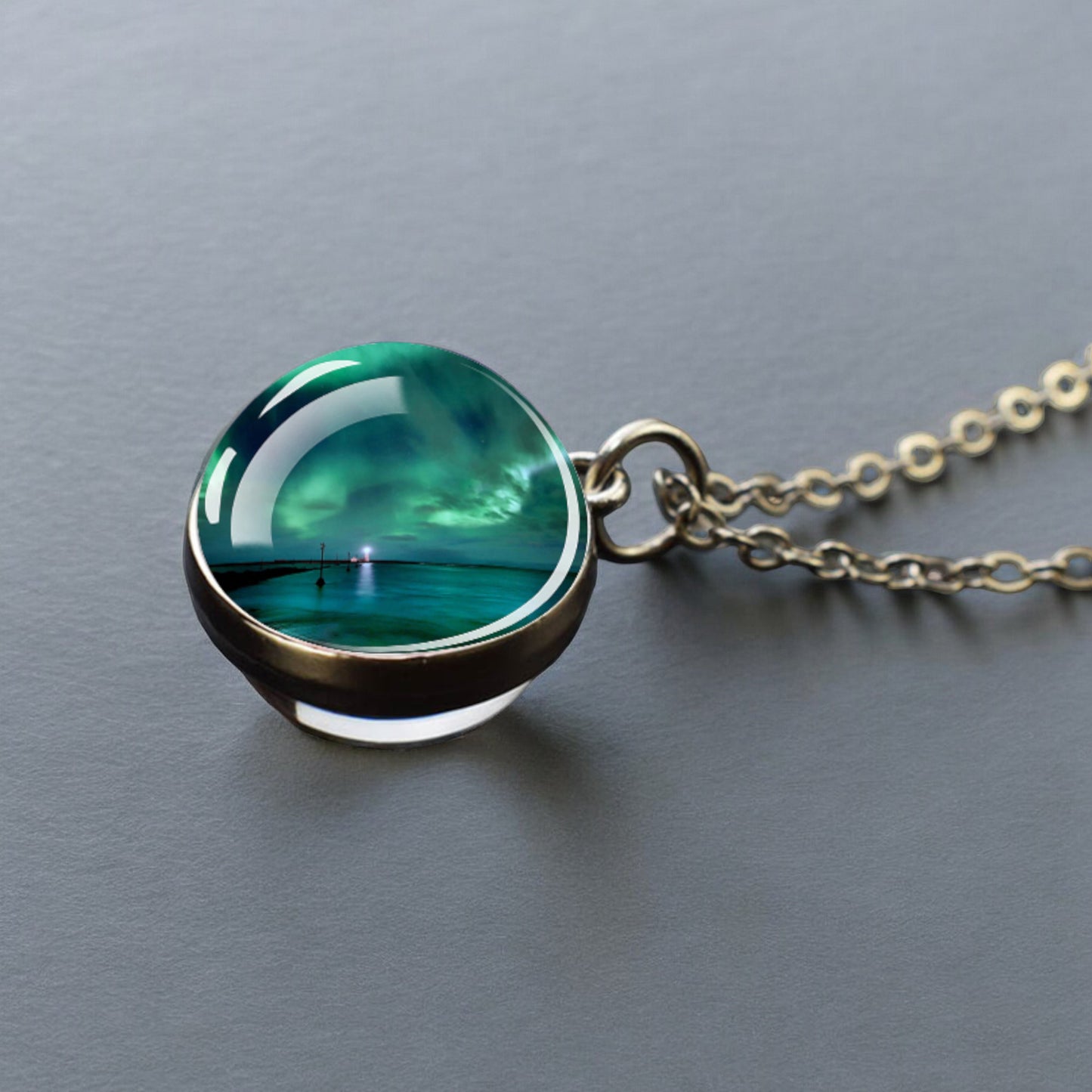 Collier en argent lumineux Aurora Borealis - Bijoux Northern Light - Collier pendentif unique en boule de verre double face - Cadeau parfait pour les amoureux des aurores boréales 