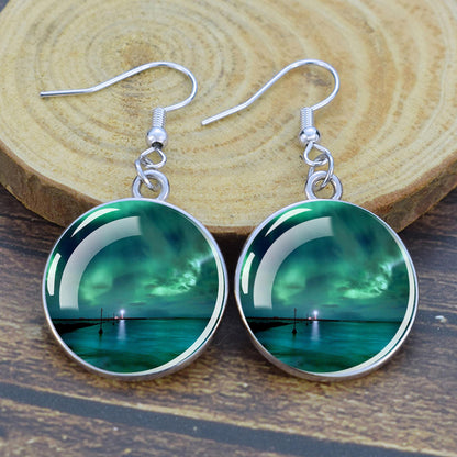 Lýsandi Aurora Borealis dropaeyrnalokkar - Northern Lights Skartgripir - Einstakir Cabochon Dangle eyrnalokkar úr gleri - Fullkomin Aurora Lovers gjöf