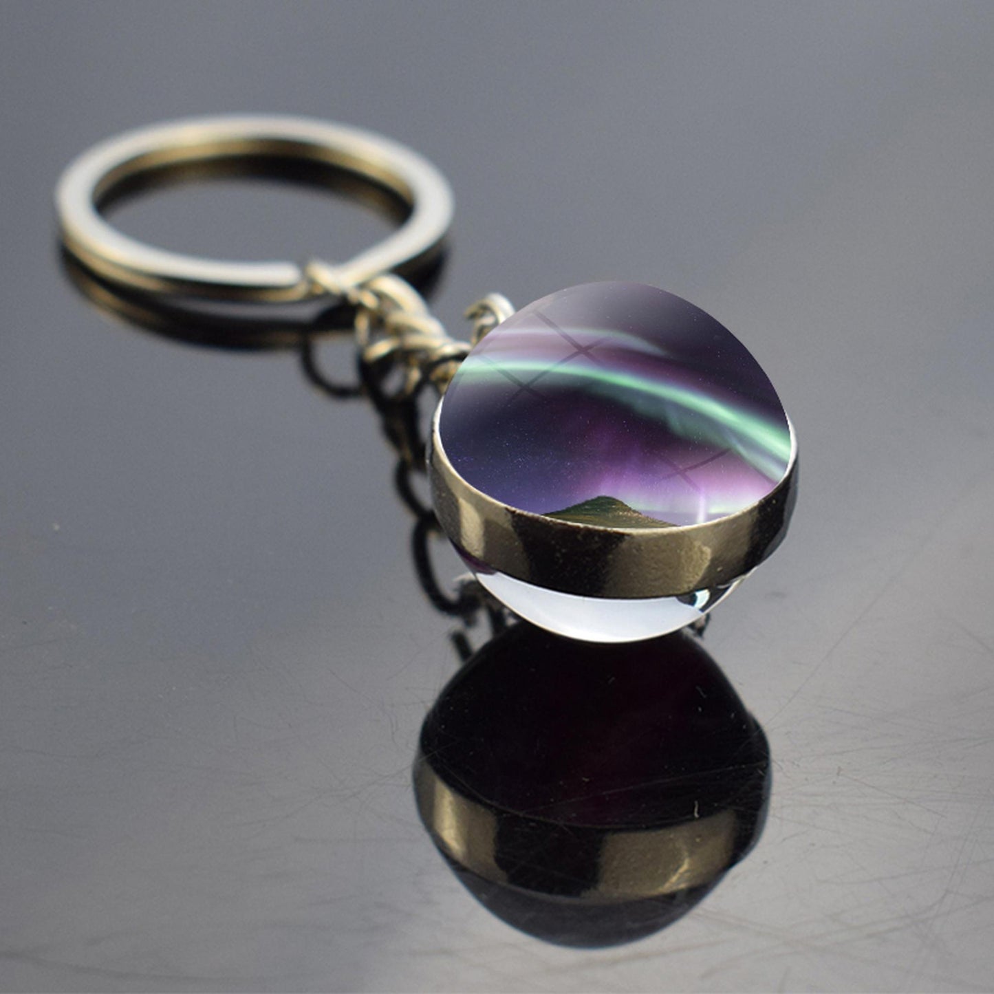 Luminous Aurora Borealis Keyring - Northern Light Jewelry - Unique Double Side Glass Ball Key Chain - Perfect Aurora Lovers Gift