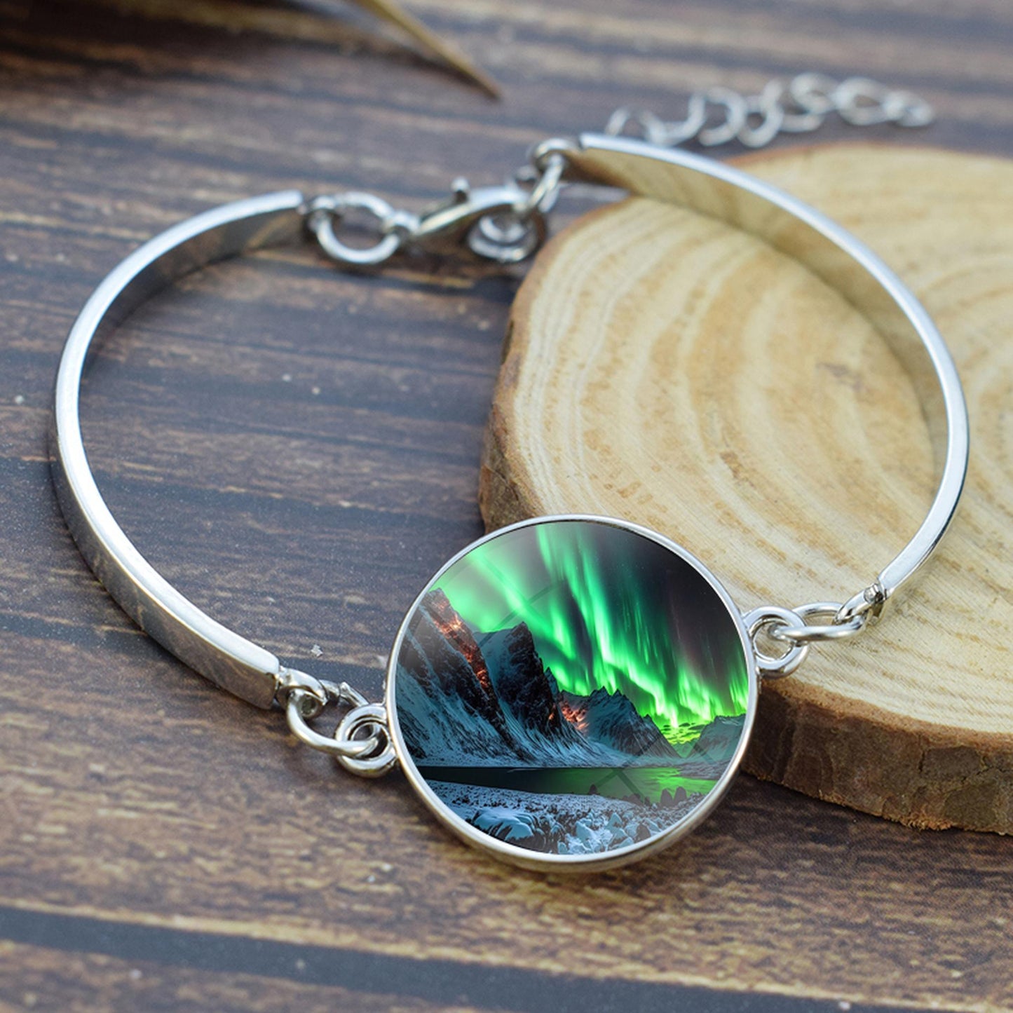 Bracelet bangle lonrúil Aurora Borealis - Seodra Solas an Tuaiscirt - Bracelet Uathúil Cabochon Airgid Plátáilte - Bronntanas Foirfe Lovers Aurora