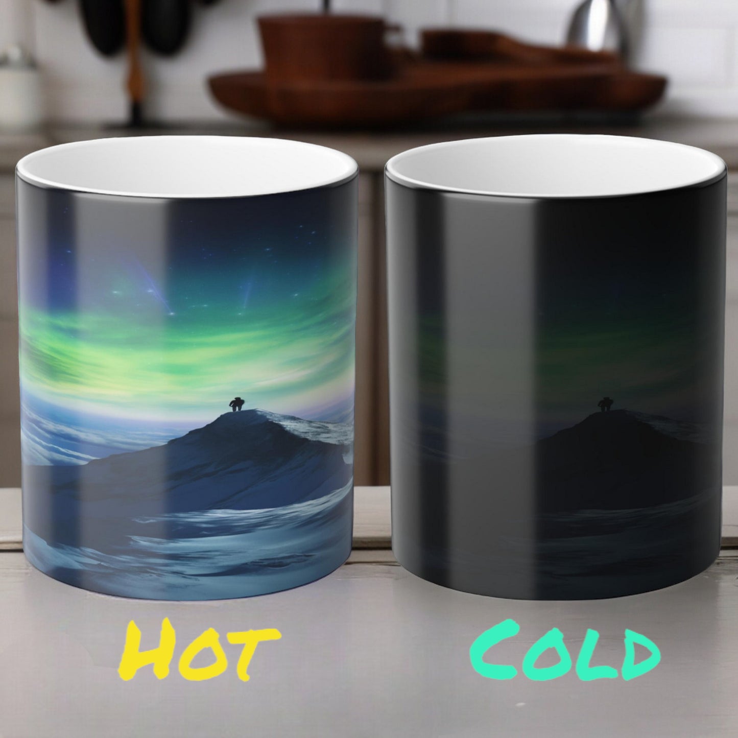 Töfrandi Aurora Borealis hitanæm mál - Northern Lights Magic Color Morphing Mug 11oz - Heat Reactive Night Sky Kaffibolli - Fullkomin gjöf fyrir náttúruunnendur