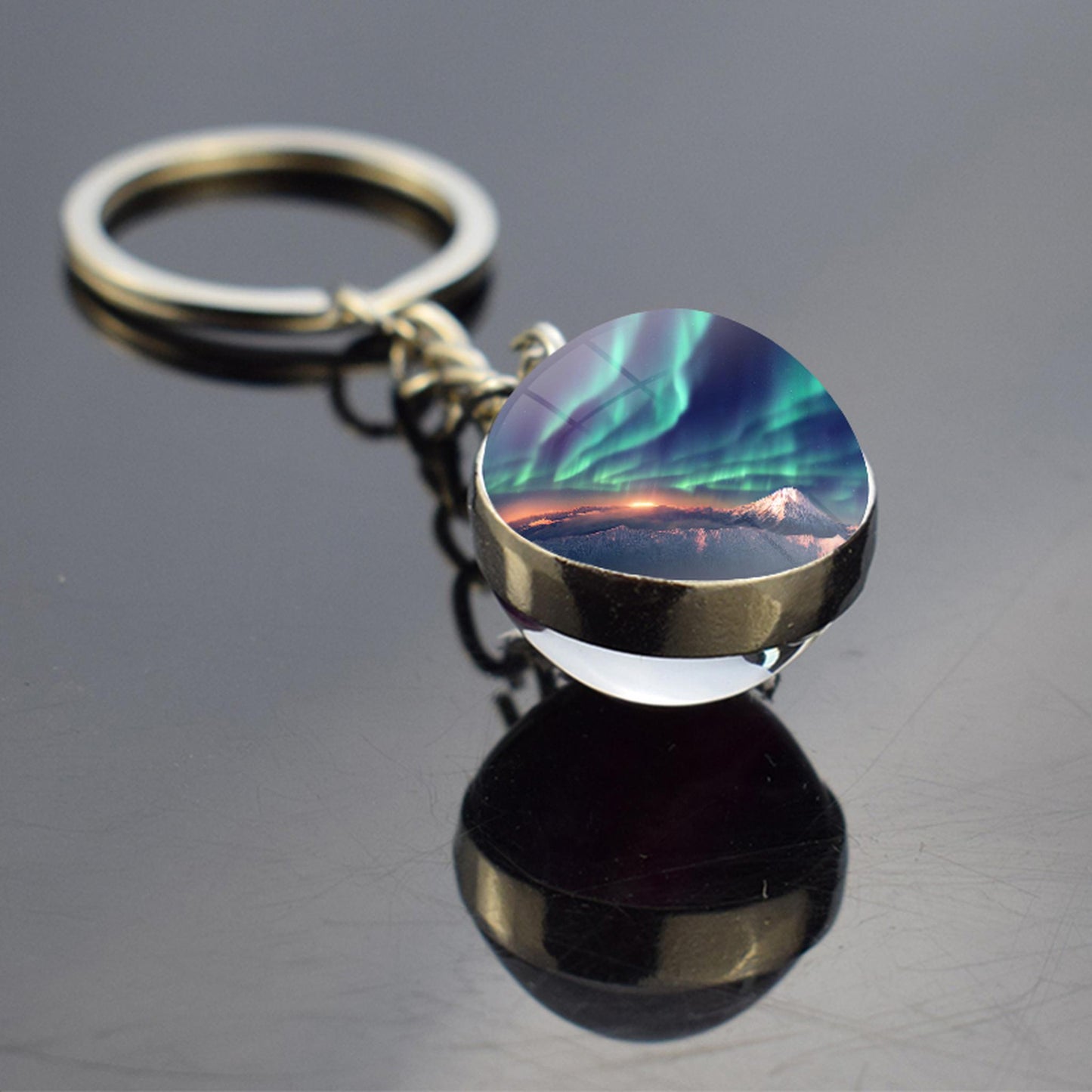 Luminous Aurora Borealis Keyring - Northern Light Jewelry - Unique Double Side Glass Ball Key Chain - Perfect Aurora Lovers Gift