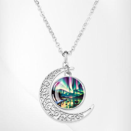 Collier lumineux Aurora Borealis Crescent - Bijoux Northern Light - Collier pendentif cabochon en verre croissant unique - Cadeau parfait pour les amoureux des aurores boréales 