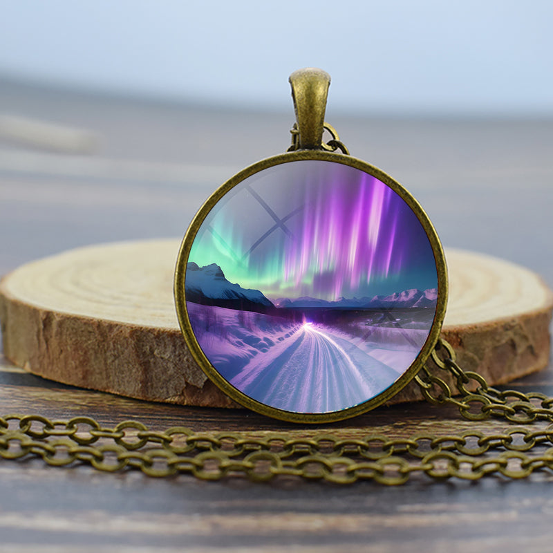 Collier en bronze lumineux Aurora Borealis - Bijoux Northern Light - Collier pendentif dôme en verre unique - Cadeau parfait pour les amoureux des aurores boréales