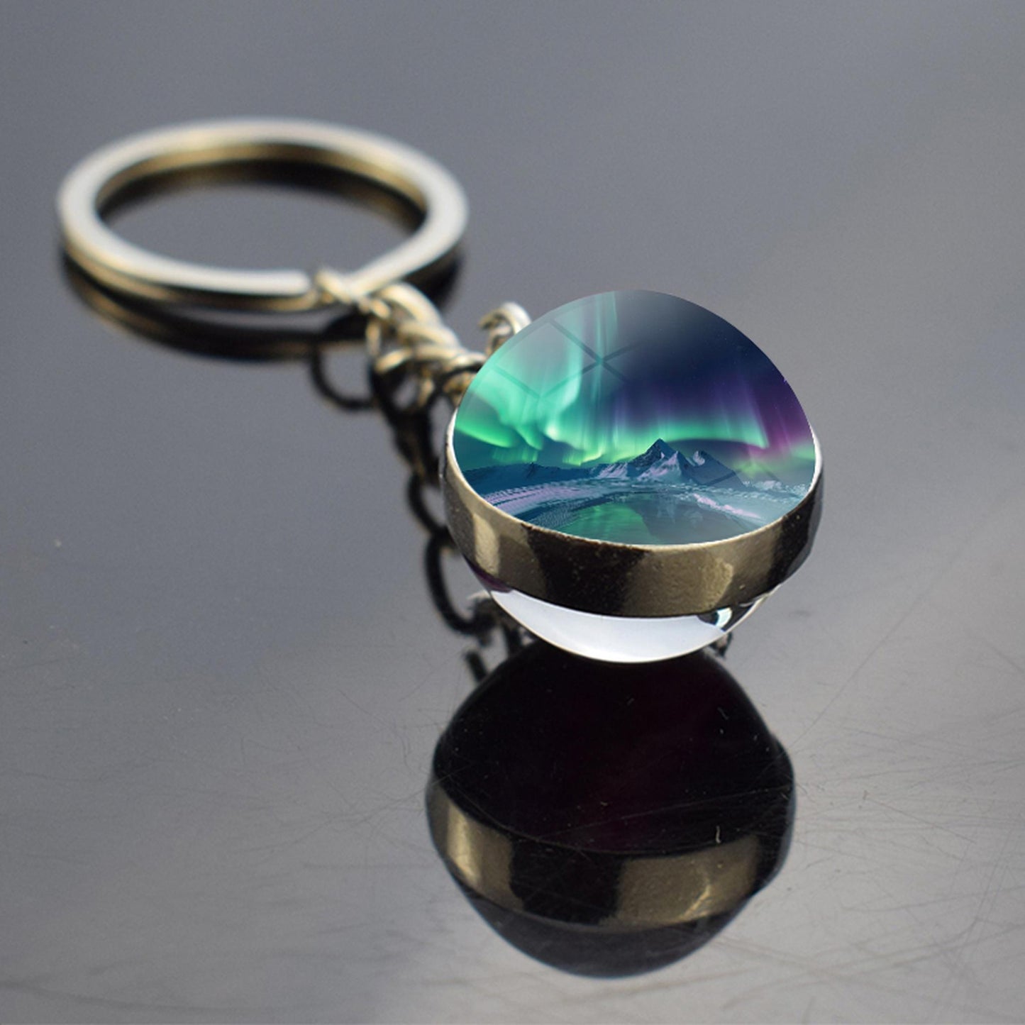 Luminous Aurora Borealis Keyring - Northern Light Jewelry - Unique Double Side Glass Ball Key Chain - Perfect Aurora Lovers Gift