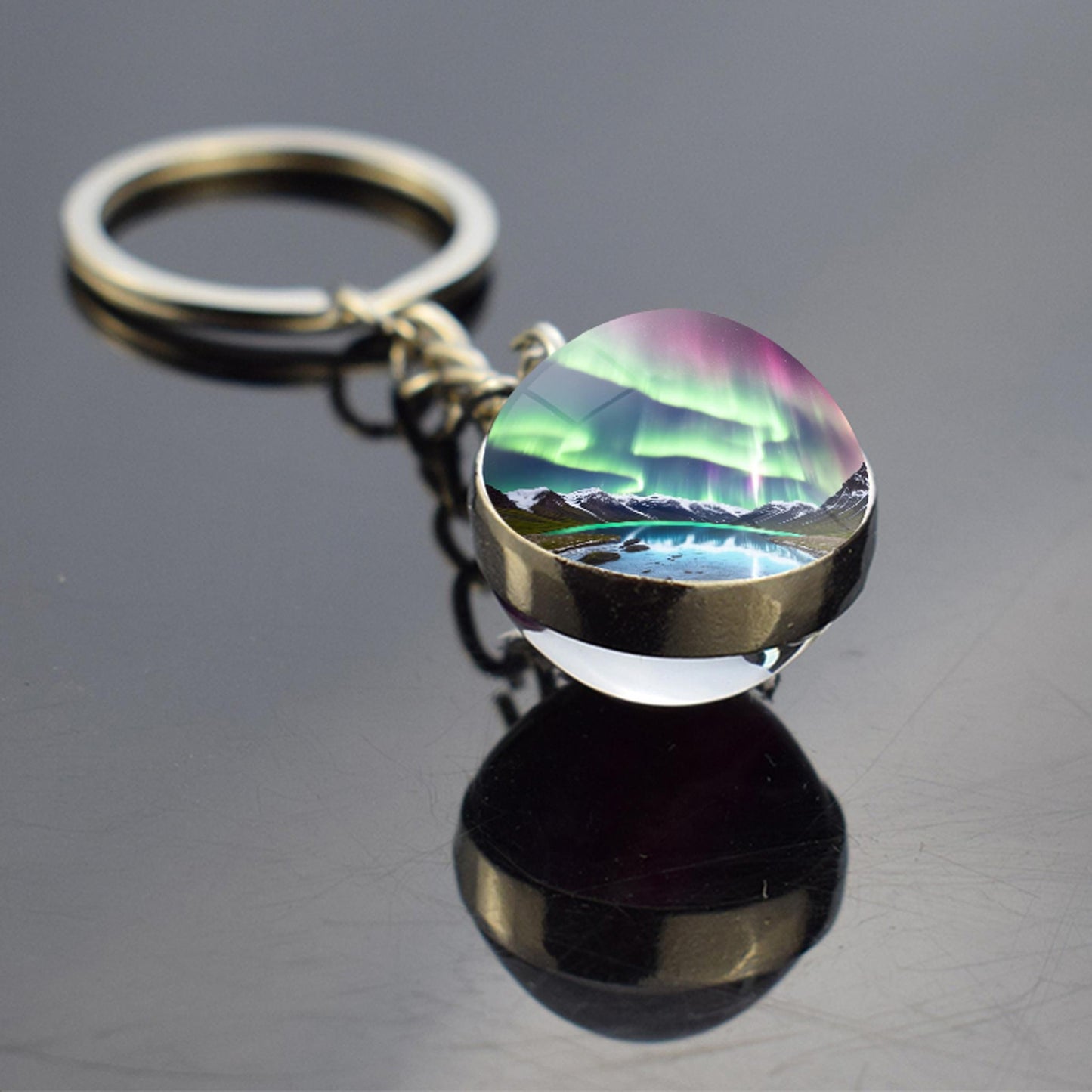 Luminous Aurora Borealis Keyring - Northern Light Jewelry - Unique Double Side Glass Ball Key Chain - Perfect Aurora Lovers Gift