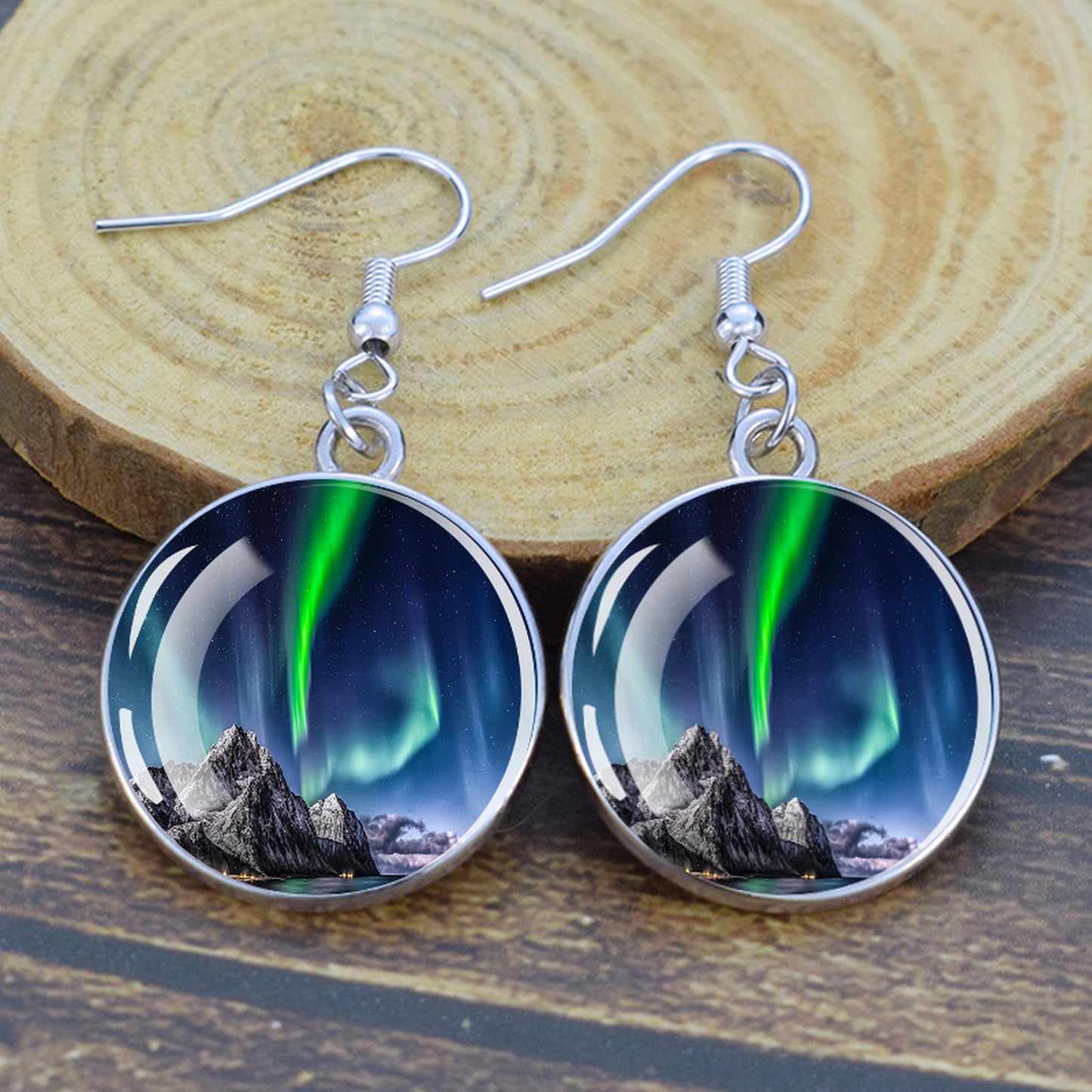 Lýsandi Aurora Borealis dropaeyrnalokkar - Northern Lights Skartgripir - Einstakir Cabochon Dangle eyrnalokkar úr gleri - Fullkomin Aurora Lovers gjöf