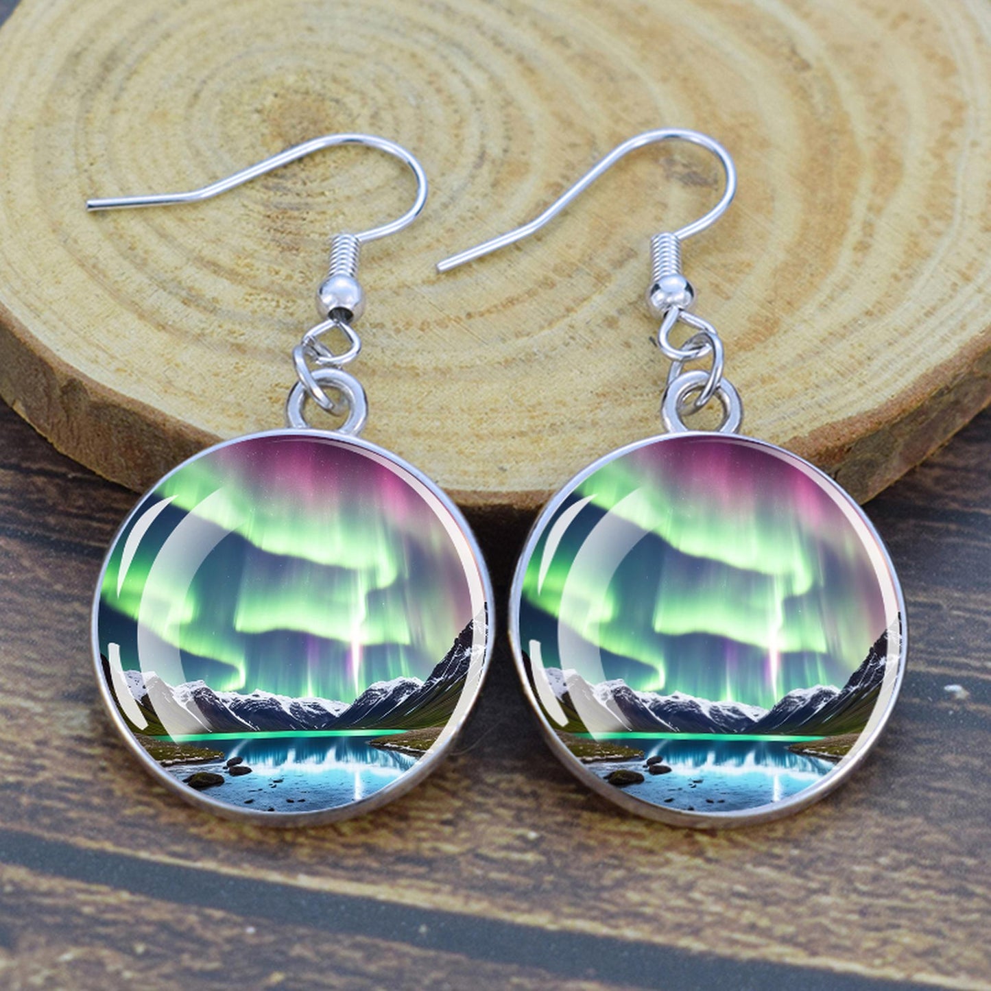 Orecchini pendenti luminosi Aurora Borealis - Gioielli dell'aurora boreale - Orecchini pendenti cabochon in vetro unici - Regalo perfetto per gli amanti dell'Aurora