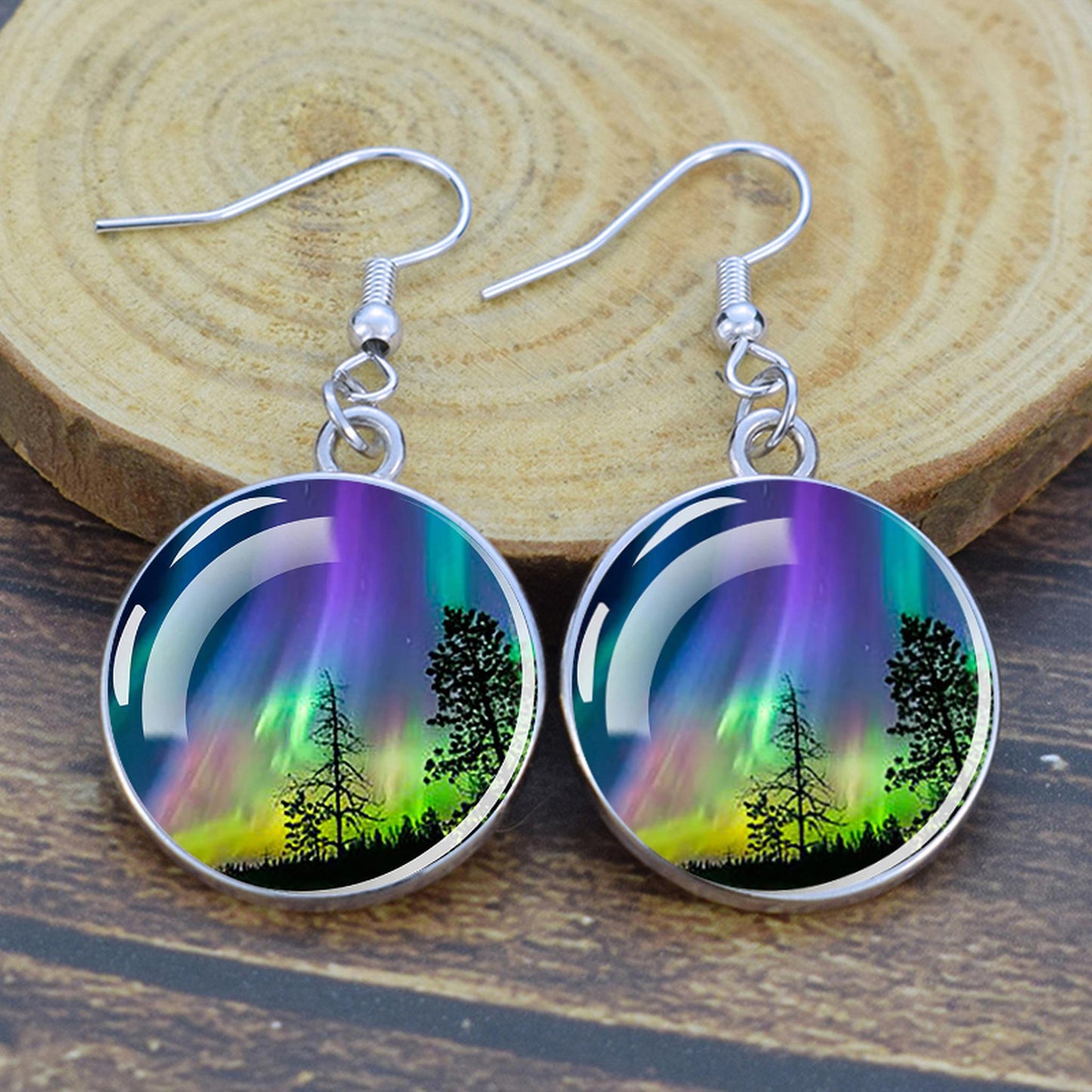 Leuchtende Aurora Borealis-Tropfenohrringe – Nordlicht-Schmuck – einzigartige Glas-Cabochon-Ohrhänger – perfektes Geschenk für Aurora-Liebhaber