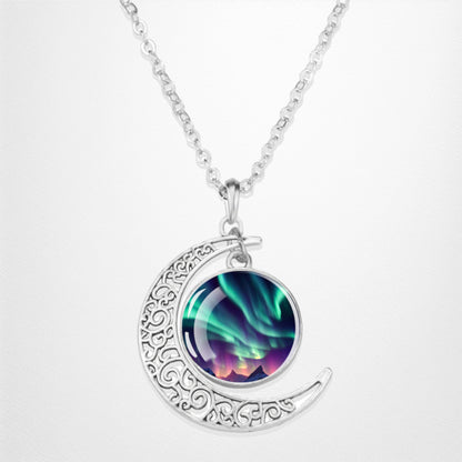 Collier lumineux Aurora Borealis Crescent - Bijoux Northern Light - Collier pendentif cabochon en verre croissant unique - Cadeau parfait pour les amoureux des aurores boréales 