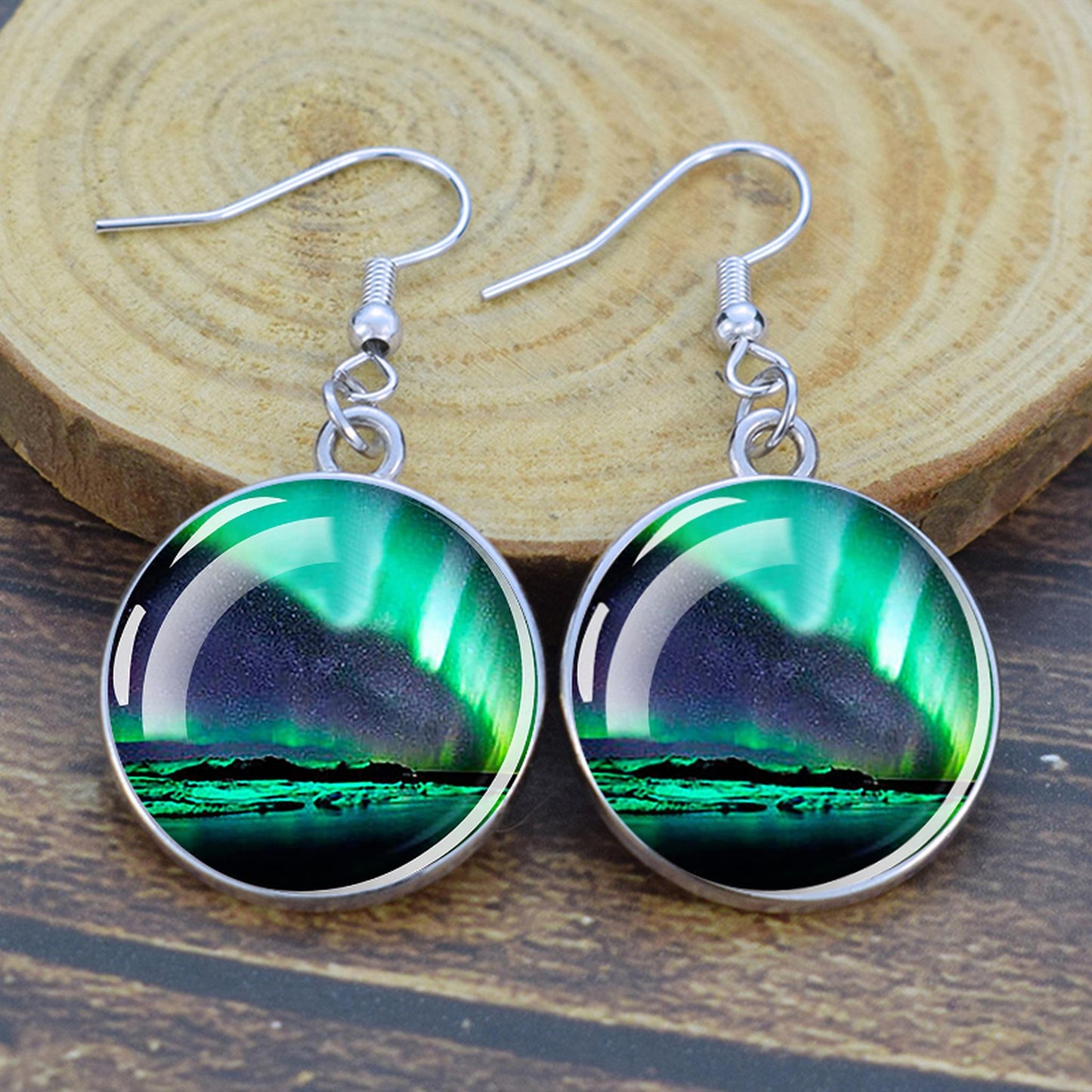 Lysende Aurora Borealis dråpeøreringer - Northern Lights-smykker - Unike Cabochon Dangle-øredobber i glass - Perfekt Aurora Lovers-gave