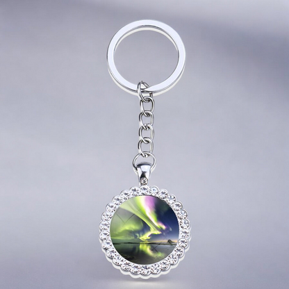 Porte-clés lumineux en argent Aurora Borealis - Bijoux Northern Light - Porte-clés en verre strass - Cadeau parfait pour les amoureux des aurores boréales