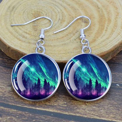 Orecchini pendenti luminosi Aurora Borealis - Gioielli dell'aurora boreale - Orecchini pendenti cabochon in vetro unici - Regalo perfetto per gli amanti dell'Aurora