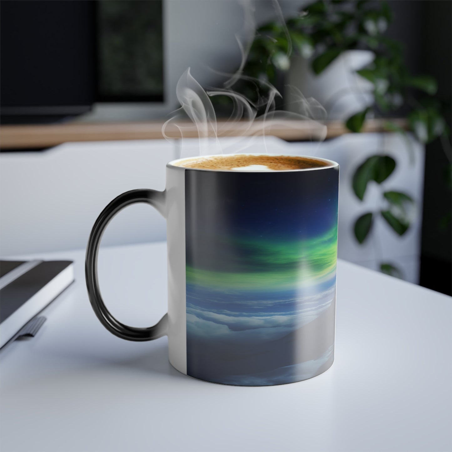 Enchanting Aurora Borealis Heat Sensitive Mug - Northern Lights Magic Color Morphing Mug 11oz - Heat Reactive Night Sky Coffee Cup - Perfect Gift for Nature Lovers 12
