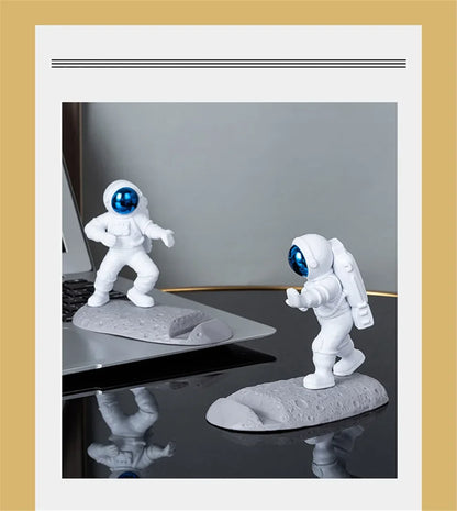 Astronaut Mobile Phone Stand Holder Spaceman Sculpture Desk Decoration Smartphone Bracket Home Ornaments for Space Enthusiasts