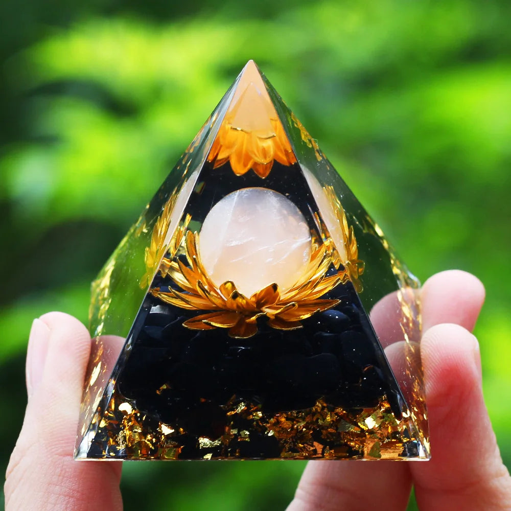Enigmatic Crystals Pyramid Natural Stone Masterpiece Home Office Decoration Ornaments Crafts Decor Gifts