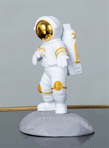 Astronaut Mobile Phone Stand Holder Spaceman Sculpture Desk Decoration Smartphone Bracket Home Ornaments for Space Enthusiasts