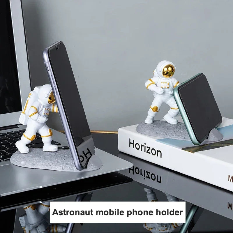 Astronaut Mobile Phone Stand Holder Spaceman Sculpture Desk Decoration Smartphone Bracket Home Ornaments for Space Enthusiasts