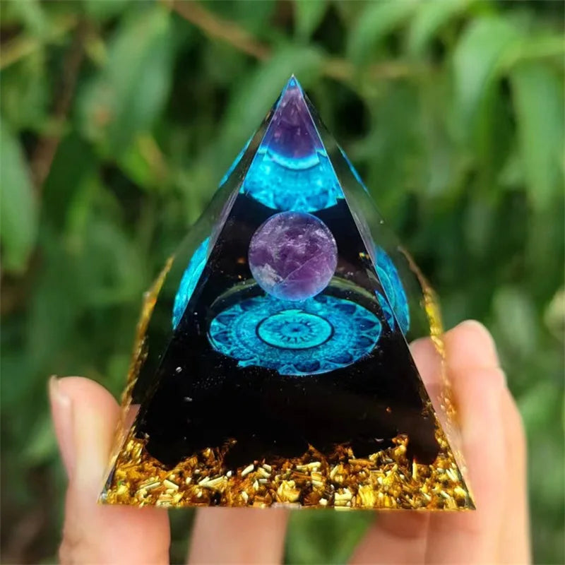 Enigmatic Crystals Pyramid Natural Stone Masterpiece Home Office Decoration Ornaments Crafts Decor Gifts